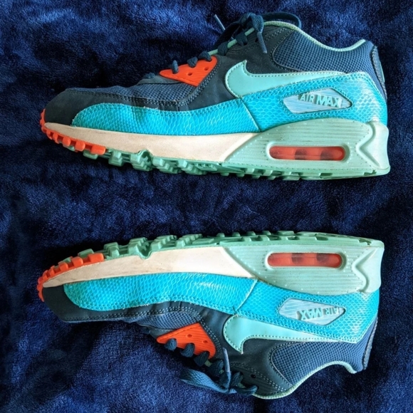 Nike Air Max - Picture 2 of 6